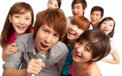 Sự khác biệt giữa Micro karaoke có dây và Micro không dây