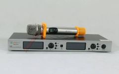 Cách chọn micro không dây cho dàn karaoke gia đình hay nhất