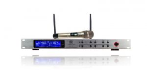 Giá bộ micro không dây USS 1000 VinaKTV hiện nay bao nhiêu?