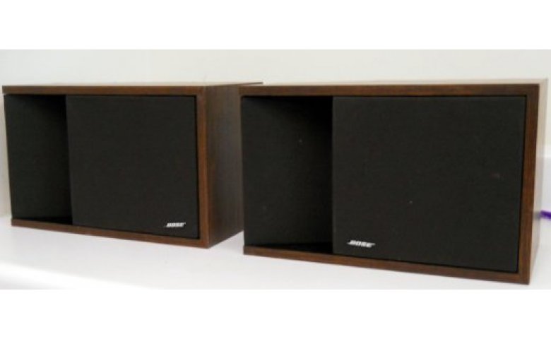 Loa Bose 201 seri II