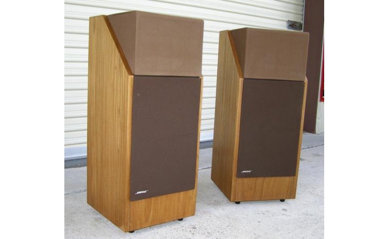 Loa Bose 601 seri III