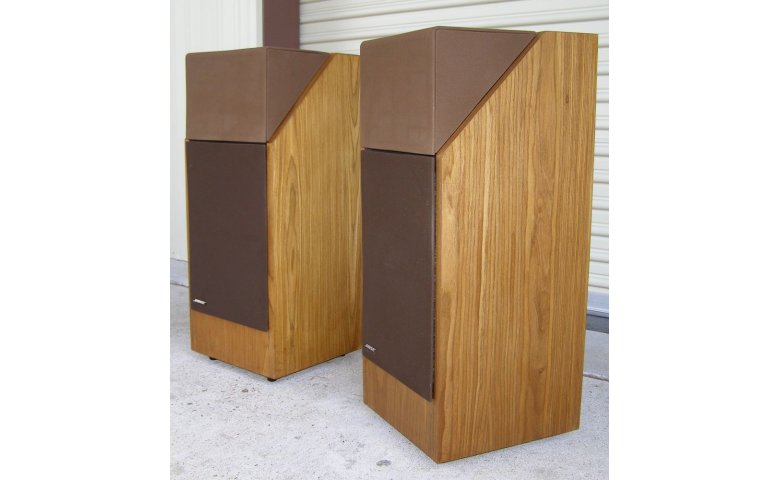 Loa Bose 601 seri III