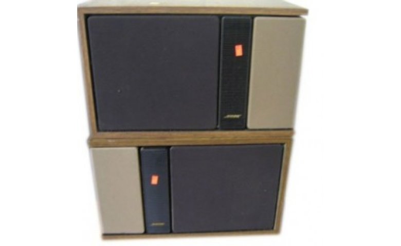 Loa Bose 301 seri II