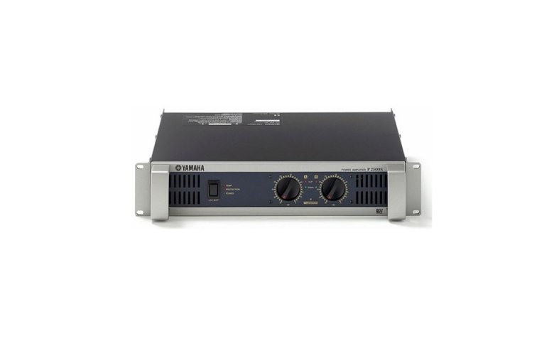 Cục đẩy công suất Yamaha AK8