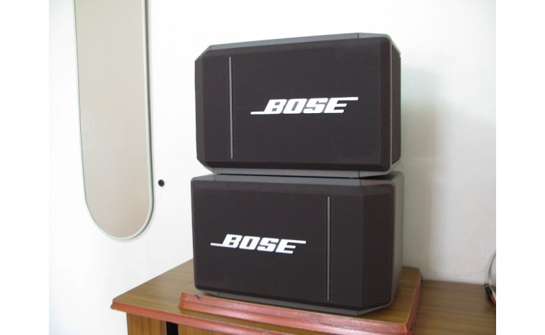 Loa Bose 301 seri IV