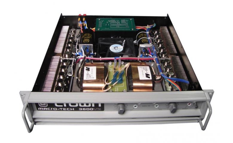 Cục đẩy công suất crown 3600